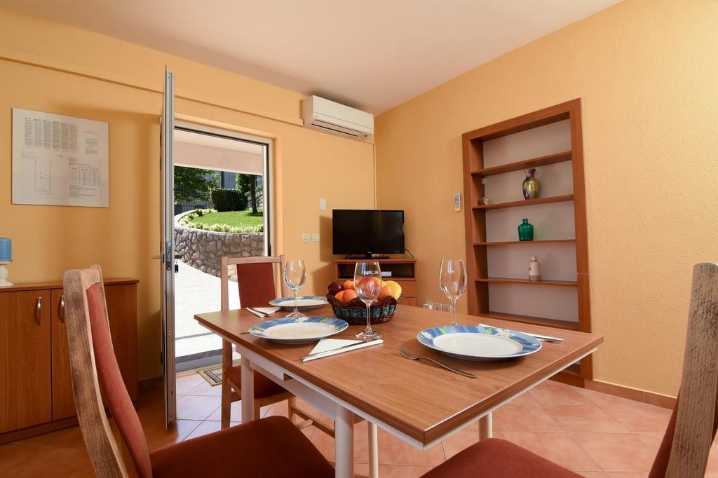 Apartments Marijana Icici Luaran gambar